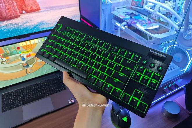 蛇黑寡妇蜘蛛V4矮轴竞技极速版体验j9国际站登录轻薄矮轴指尖狂飙：雷(图11)