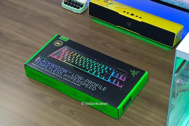 蛇黑寡妇蜘蛛V4矮轴竞技极速版体验j9国际站登录轻薄矮轴指尖狂飙：雷(图19)